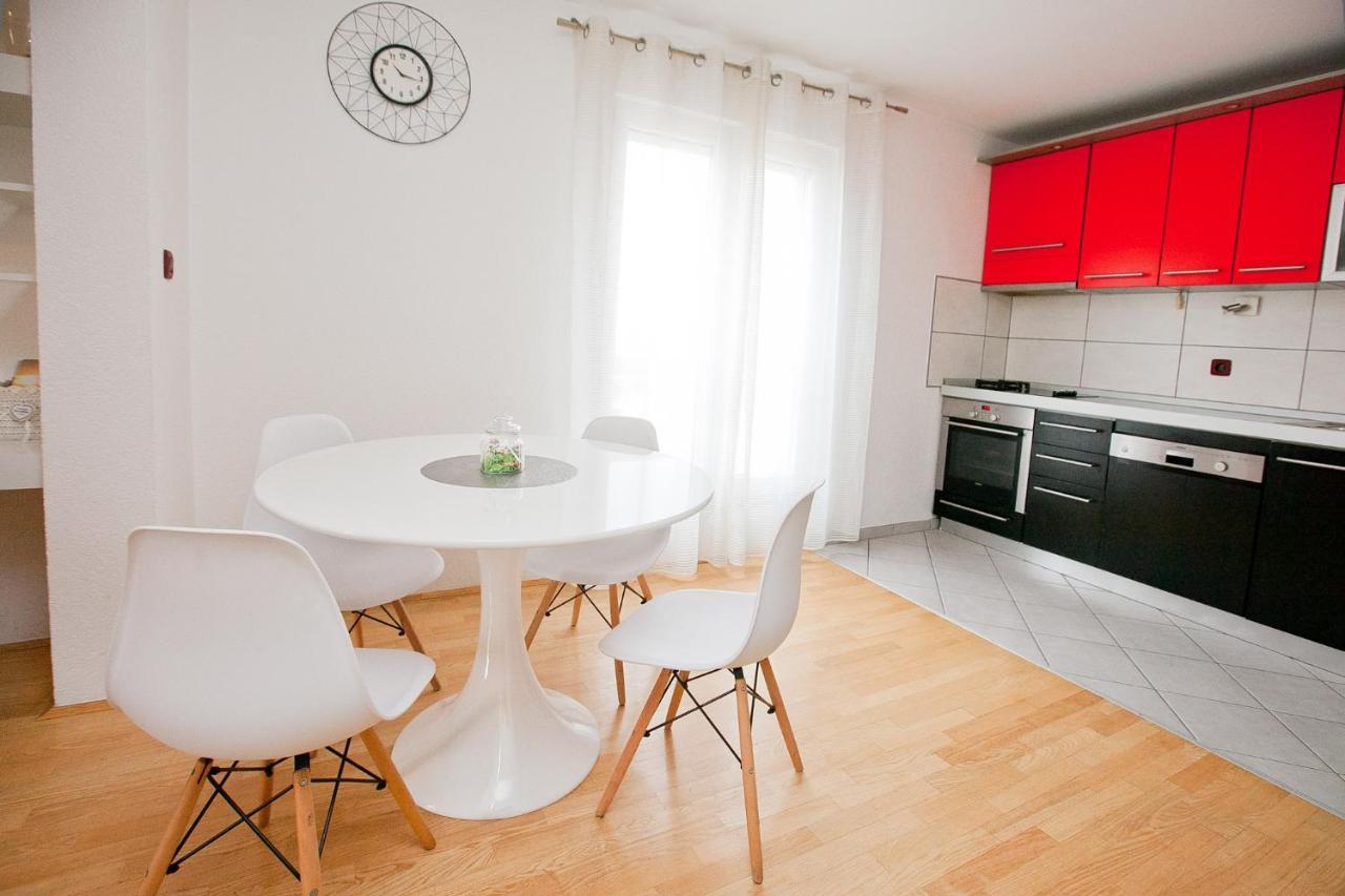 Sunny & Relaxing Apartment Zadar Buitenkant foto